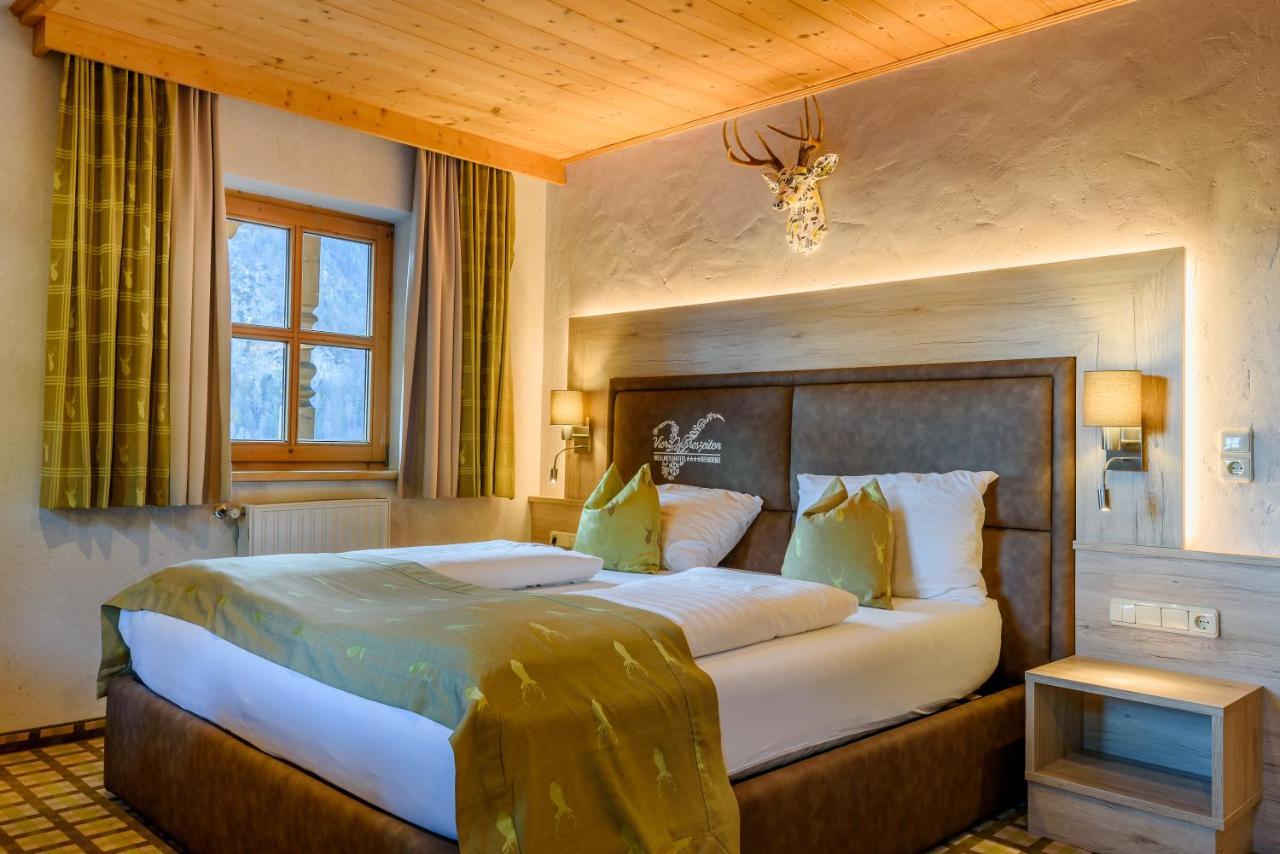Vier Jahreszeiten Wellnessresort Achensee Maurach  Extérieur photo