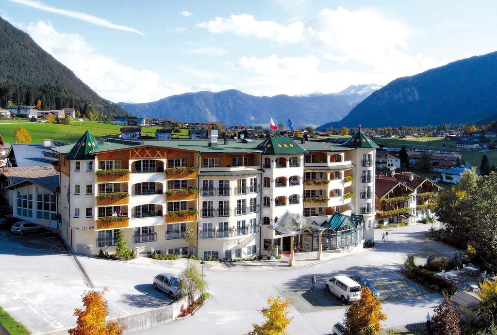 Vier Jahreszeiten Wellnessresort Achensee Maurach  Extérieur photo